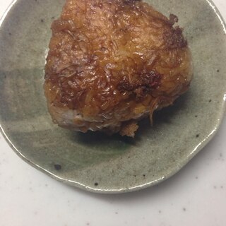 油揚げとしらす(*^^*)焼きおにぎり☆